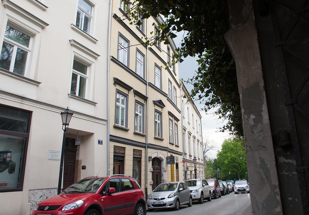 Pokoje Leonardo Cracovia Esterno foto